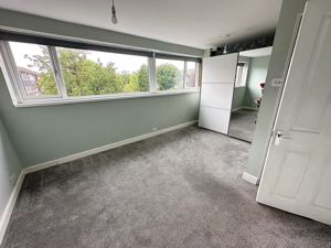 Bedroom- click for photo gallery